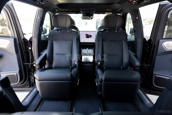 Lynk & Co 900-39