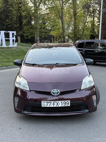 Toyota Prius 2013, 386,243 km - 1.8 l - Mingəçevir