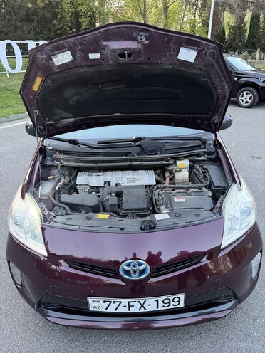 Toyota Prius 2013, 386,243 km - 1.8 l - Mingəçevir