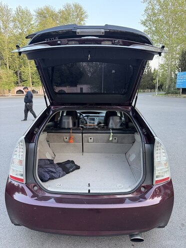 Toyota Prius 2013, 386,243 km - 1.8 l - Mingəçevir