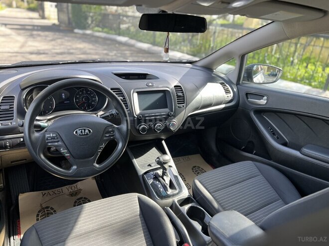 Kia Forte-7