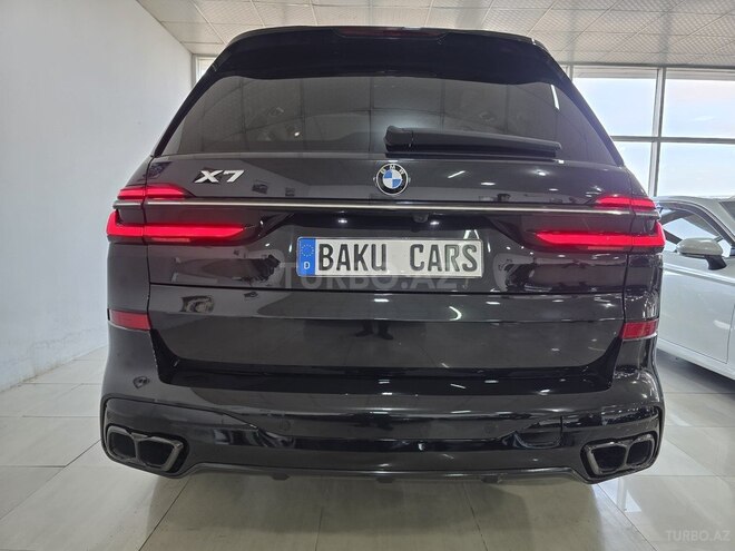 BMW X7-7