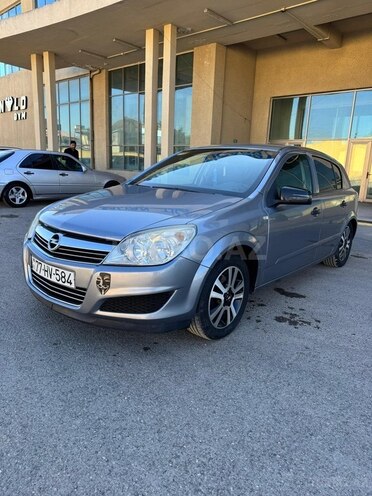 Opel Astra-2