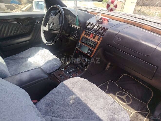 Mercedes C 220 1996, 360,000 km - 2.2 l - Xaçmaz