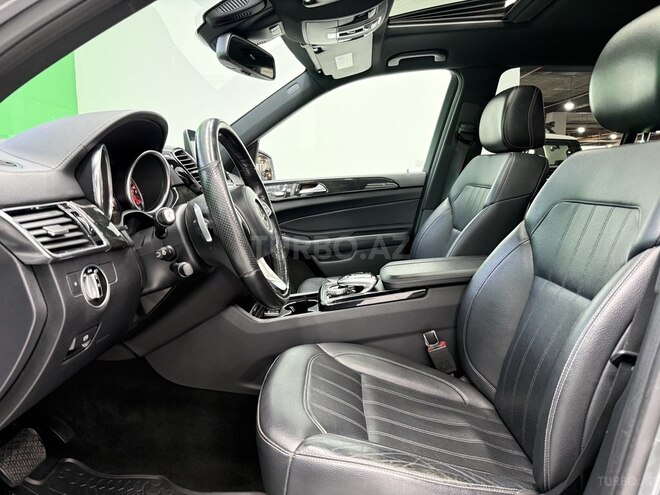 Mercedes GLS 450 4MATIC 2017, 113,600 km - 3.0 l - Bakı