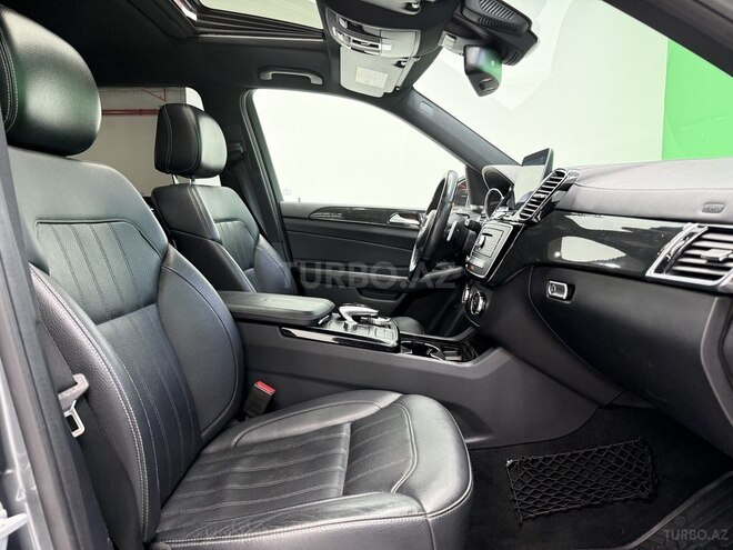 Mercedes GLS 450 4MATIC 2017, 113,600 km - 3.0 l - Bakı