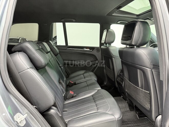 Mercedes GLS 450 4MATIC 2017, 113,600 km - 3.0 l - Bakı