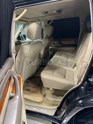 Lexus LX 470-17