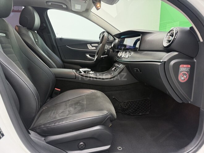 Mercedes E 220 d-10