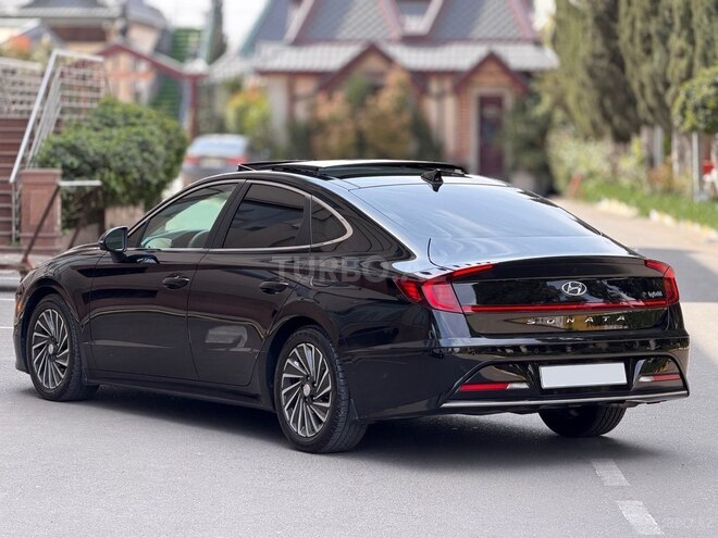 Hyundai Sonata-7