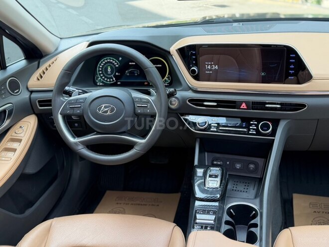Hyundai Sonata-10