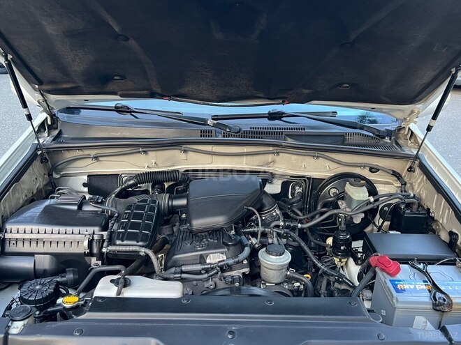 Toyota Land Cruiser Prado 2009, 301,000 km - 2.7 l - Bakı