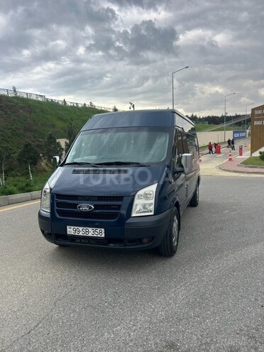 Ford Transit-1