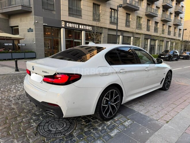 BMW 530e-5