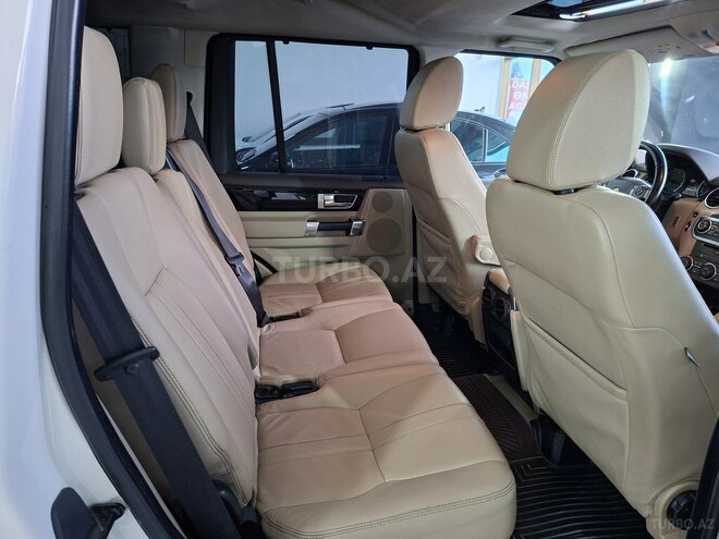 Land Rover Discovery-8
