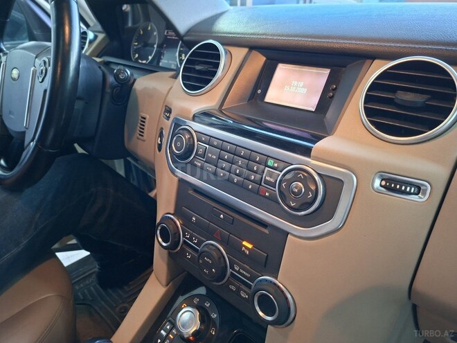 Land Rover Discovery-13