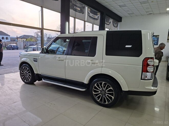 Land Rover Discovery-5