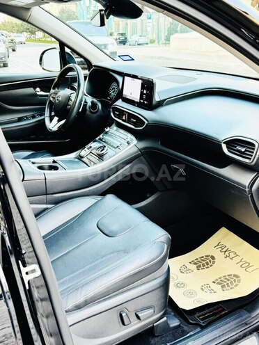 Hyundai Santa Fe-12