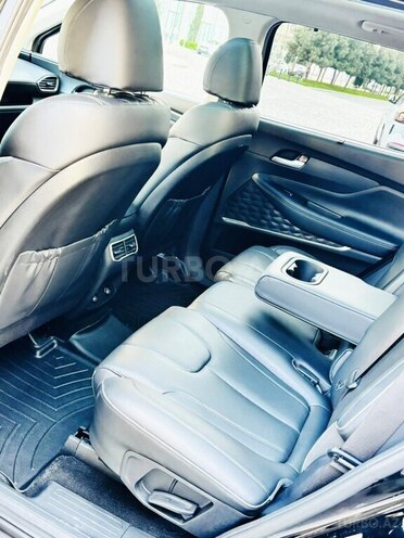 Hyundai Santa Fe-16