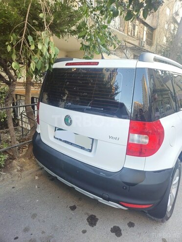 Skoda Yeti 2011, 289,000 km - 1.2 л - Bakı