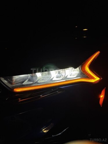 Kia K5-19