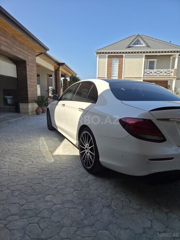 Mercedes E 220 d-19