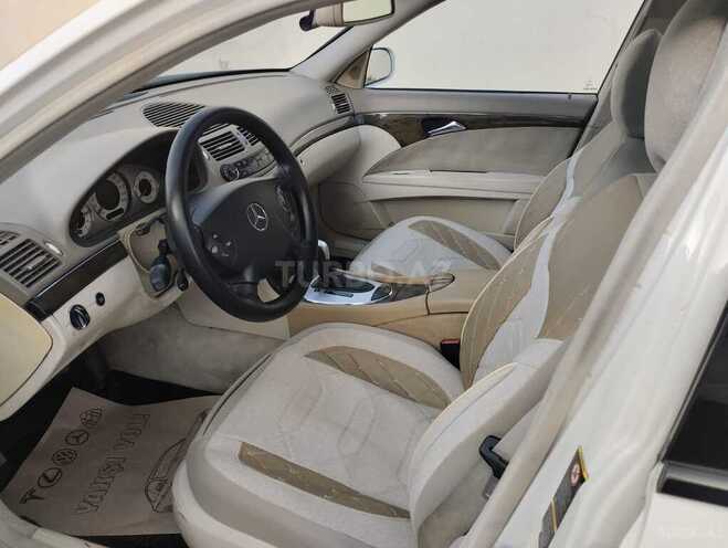 Mercedes E 220-6