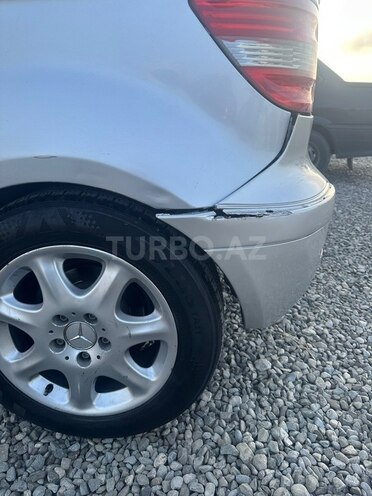 Mercedes B 170 2006, 221,700 km - 1.7 l - Bakı