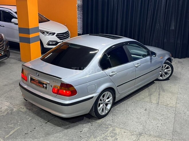 BMW 320-11