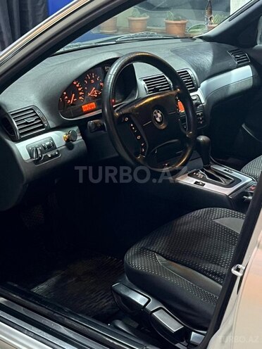 BMW 320-16