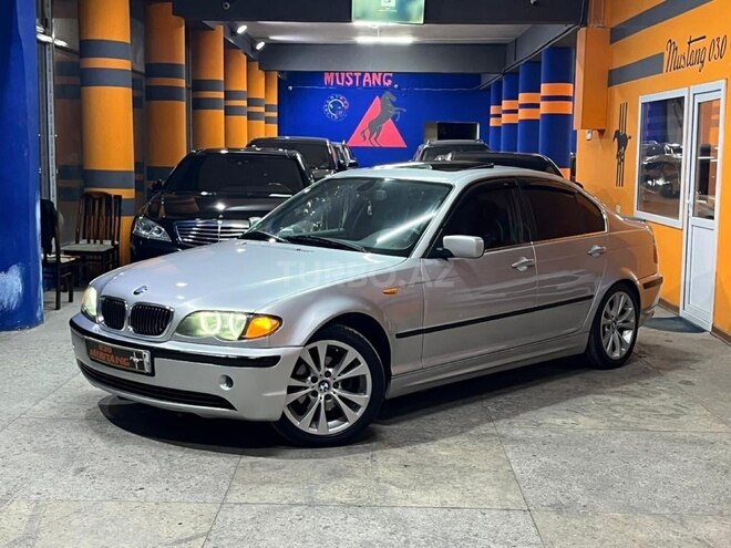 BMW 320-1