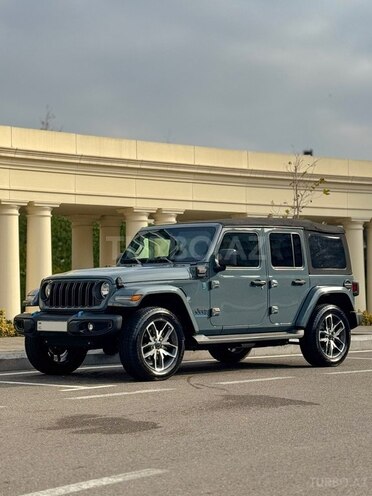 Jeep Wrangler-2