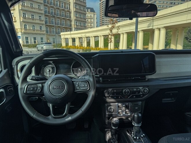 Jeep Wrangler-5