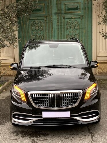 Mercedes Metris-1