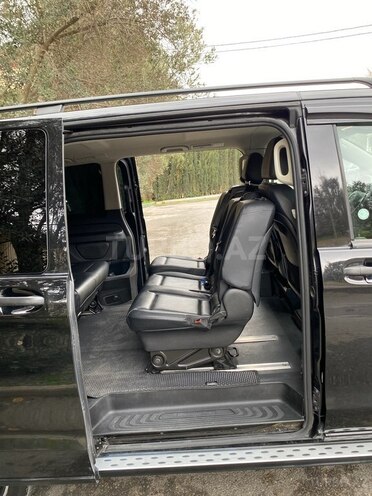 Mercedes Metris-8