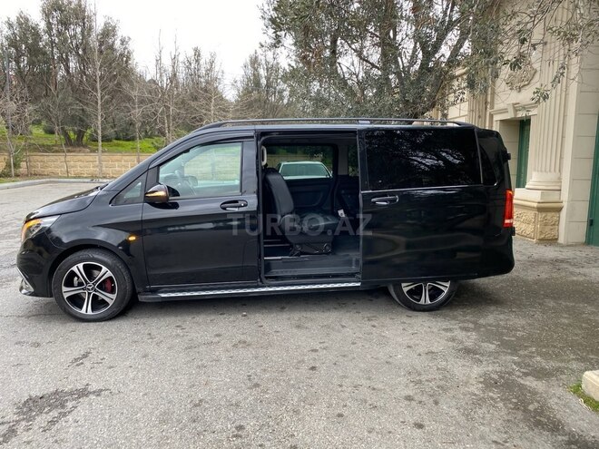 Mercedes Metris-11