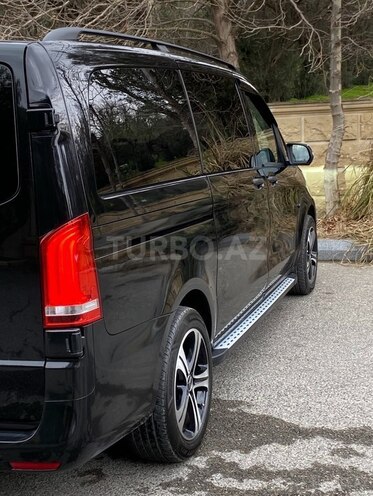 Mercedes Metris-12
