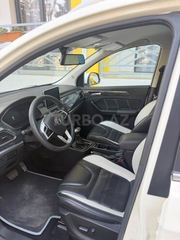 Baic M60-9