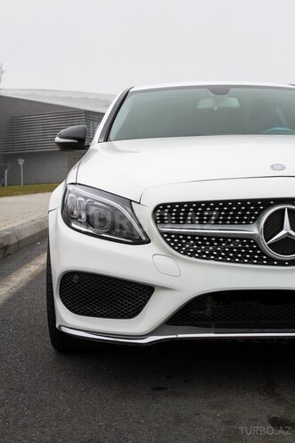 Mercedes C 300-4