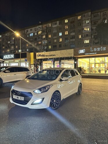 Hyundai i30-2