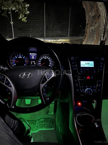 Hyundai i30-6