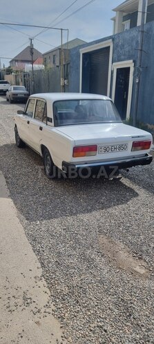 LADA (VAZ) 2107-2