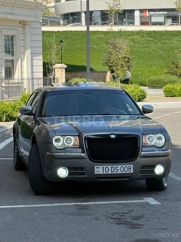 Chrysler 300C-6
