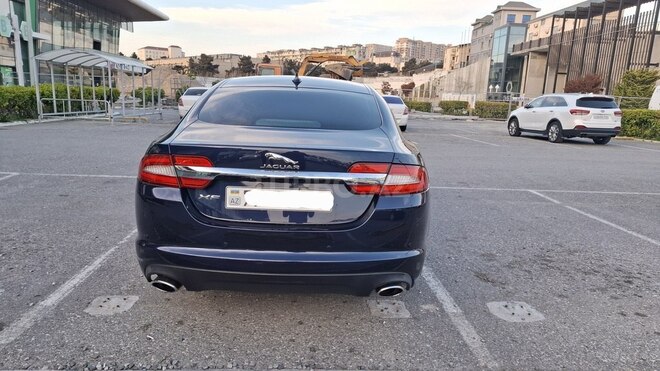 Jaguar XF-7