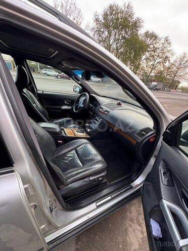 Volvo XC90-5