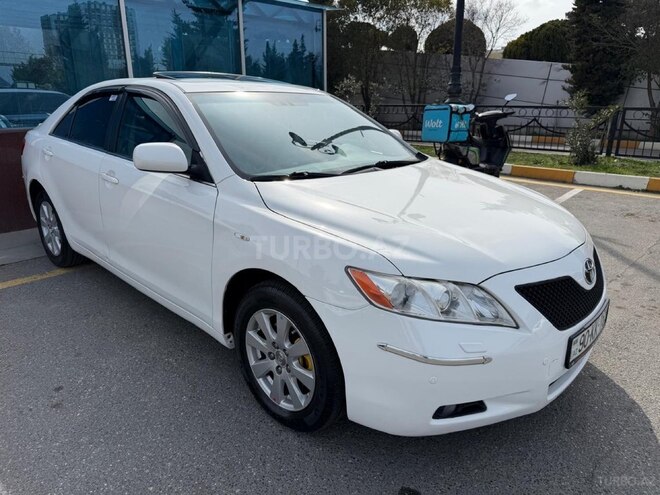 Toyota Camry-10
