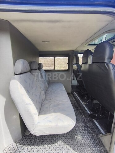 Ford Tourneo-11
