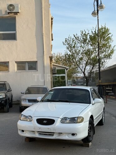 Hyundai Sonata-2
