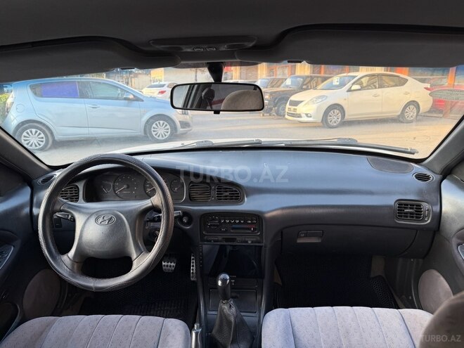 Hyundai Sonata-10