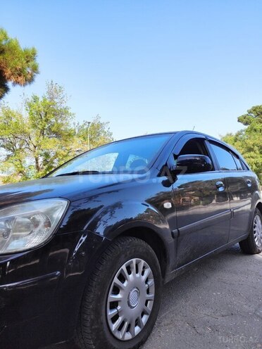 Kia Rio-3